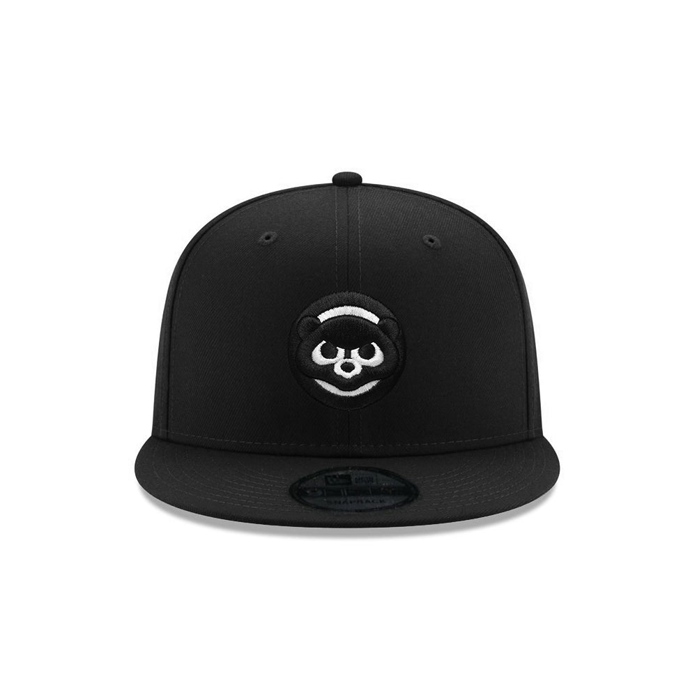Chicago Cubs Black on White 9Fifty Snapback – CROWN MINDED