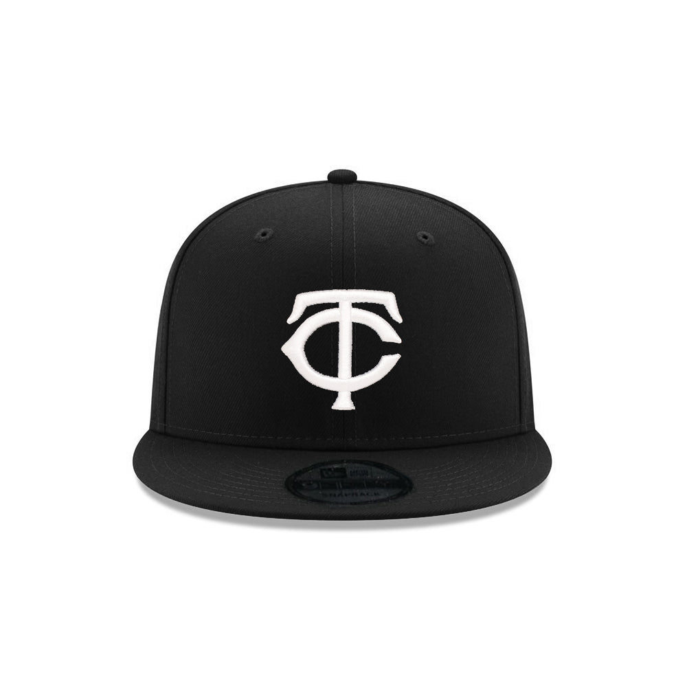 Minnesota Twins Black on White 9Fifty Snapback – CROWN MINDED