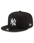 New York Yankees Black on White 9Fifty Snapback