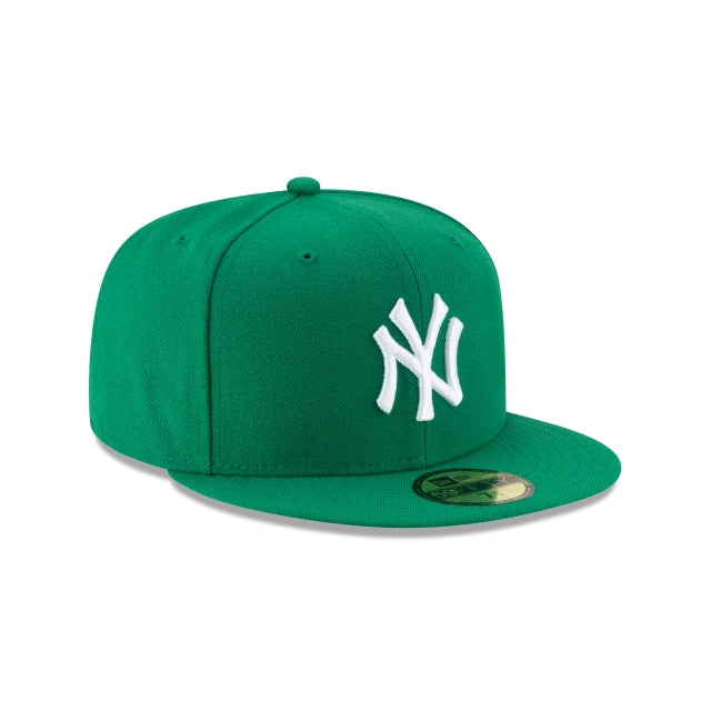 New York Yankees Kelly Green MLB 59Fifty Fitted Hat