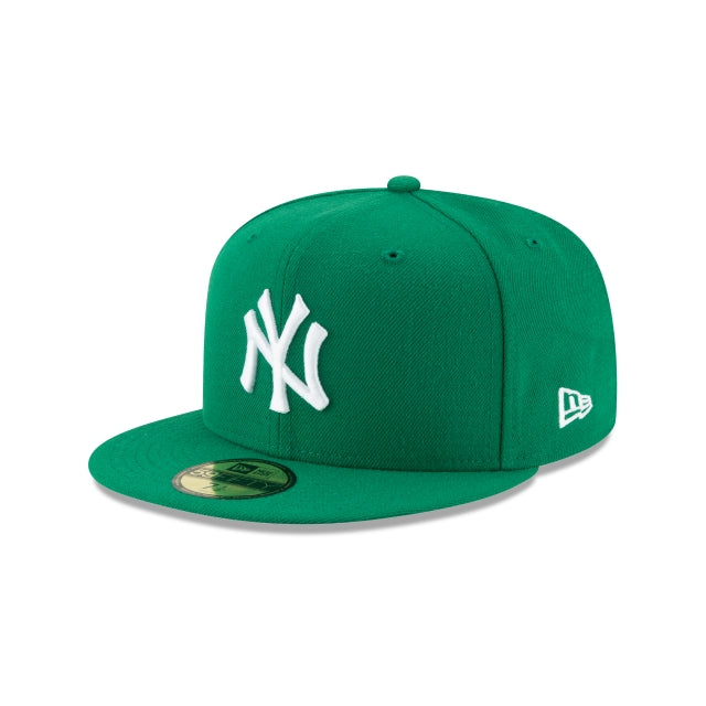 New York Yankees Kelly Green MLB 59Fifty Fitted Hat