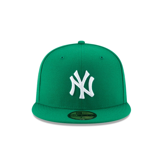 New York Yankees Kelly Green MLB 59Fifty Fitted Hat