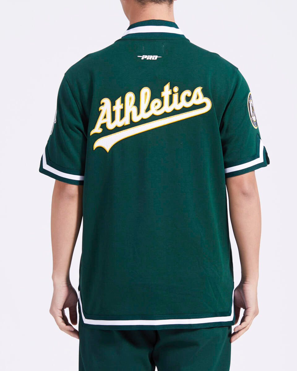 Pro Standard Oakland Athletics Classic Warm Up Short Sleeve Jacket