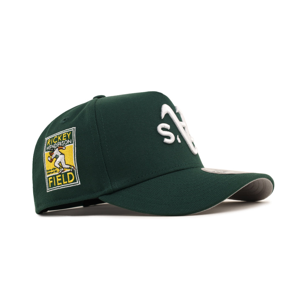【ALIVE ATHLETICS】　A-FRAME L All Gold New Era Oakland Athletics OTC 9FORTY A-Frame Snapback Green