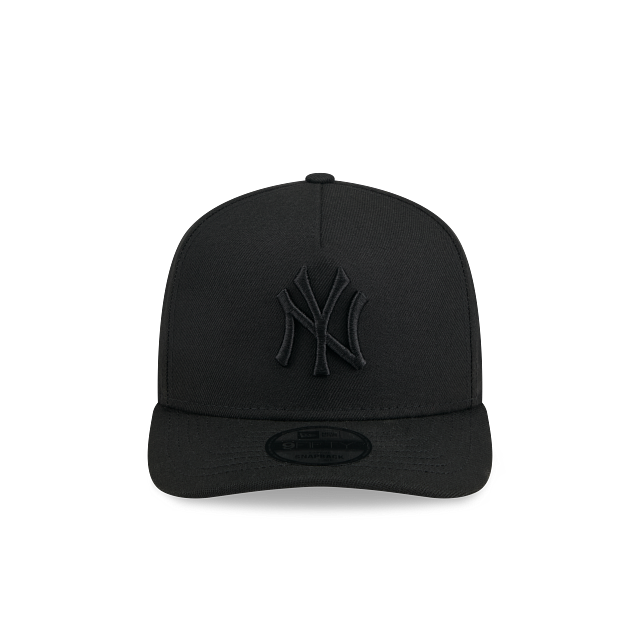 New York Yankees Black On Black 9Fifty A-Frame Snapback