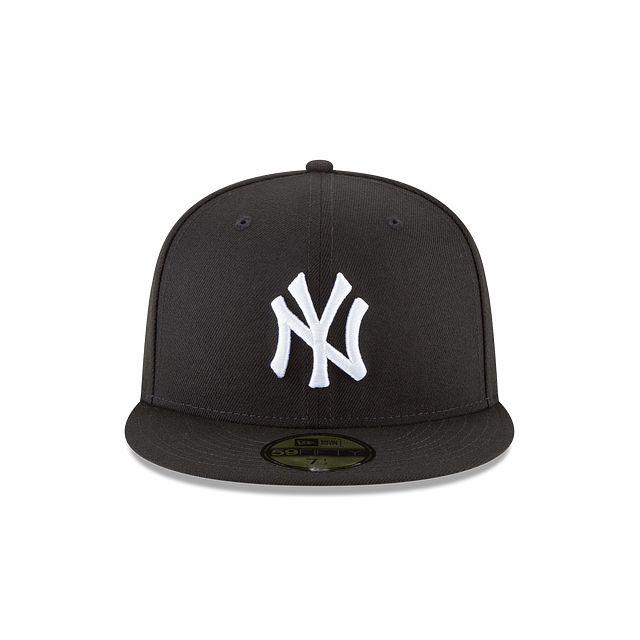 New York Yankees MLB Basic Black on White 59Fifty Fitted Hat