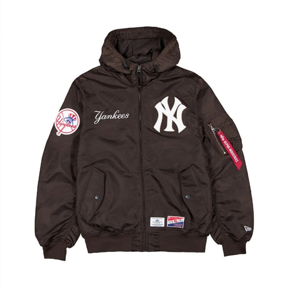 New Era X Alpha Industries New York Yankees L-2B Hooded Bomber Jacket Brown