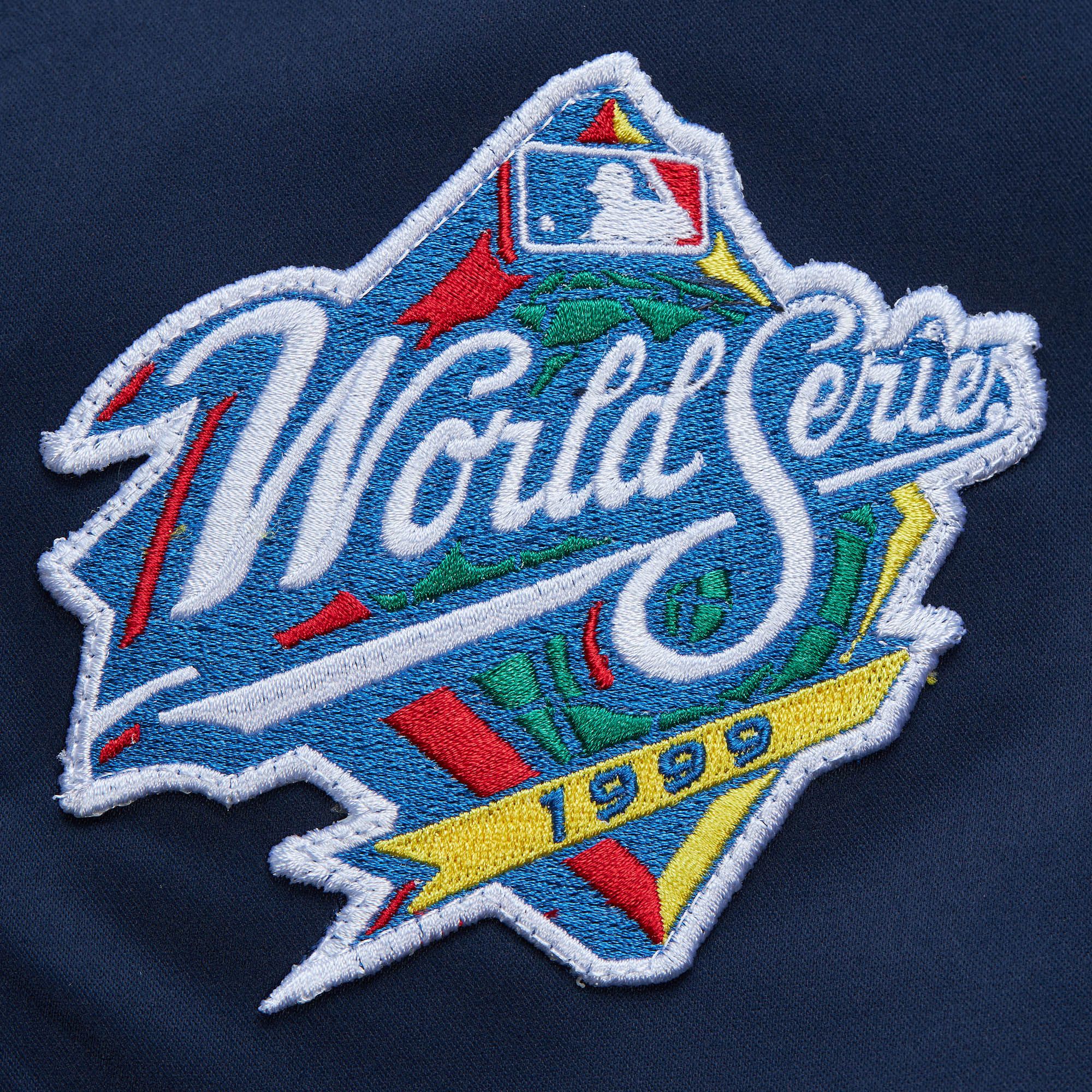 Mitchell &amp; Ness New York Yankees Lightweight Satin Bomber Jacket