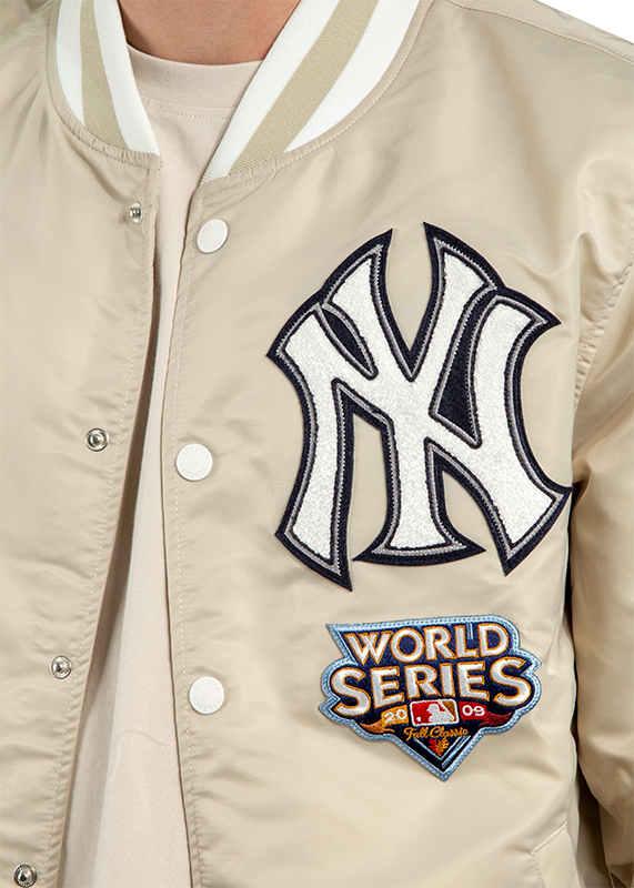 New Era New York Yankees Logo Select Stone Jacket