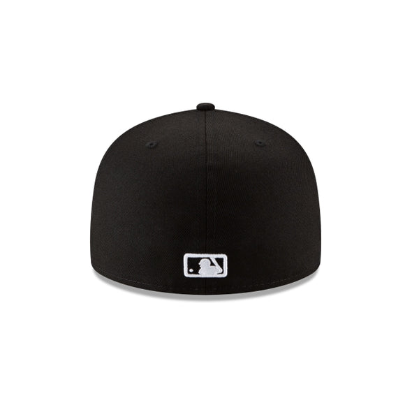 Chicago White Sox Black on Black White Outline 59Fifty Fitted