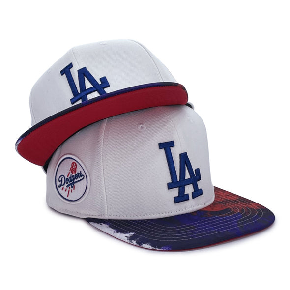 Pro Standard Los Angeles Dodgers Logo Dip Dye Visor Side Patch Snapback