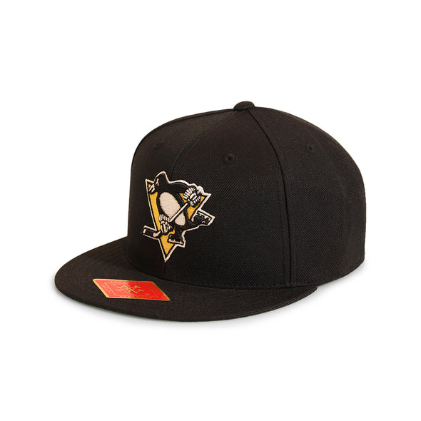 American Needle Pittsburgh Penguins NHL Fitted Cap