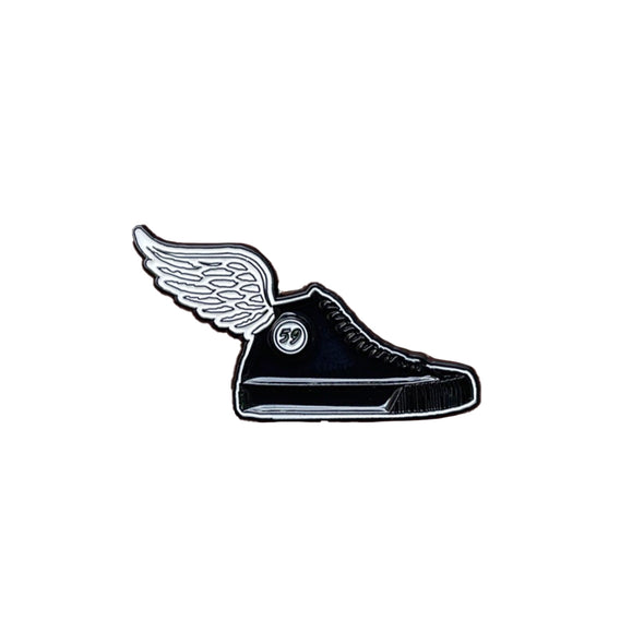 CrownMinded Flyers Sneakers '59' Cap Pin