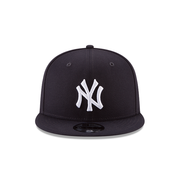 New York Yankees Derek Jeter Hall of Fame 3K Hit Side Patch 9Fifty Snapback
