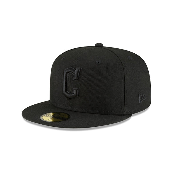 Cleveland Guardians MLB Basic Black on Black 59Fifty Fitted Hat